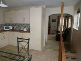 2 bedroom Flat to re...